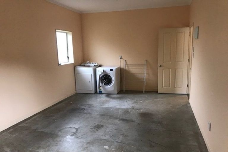 Photo of property in 24a Rex Street, Miramar, Wellington, 6022