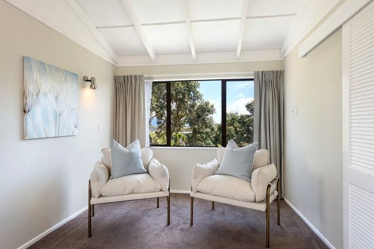 Photo of property in 25 Tobys Way, Waikanae Beach, Waikanae, 5036