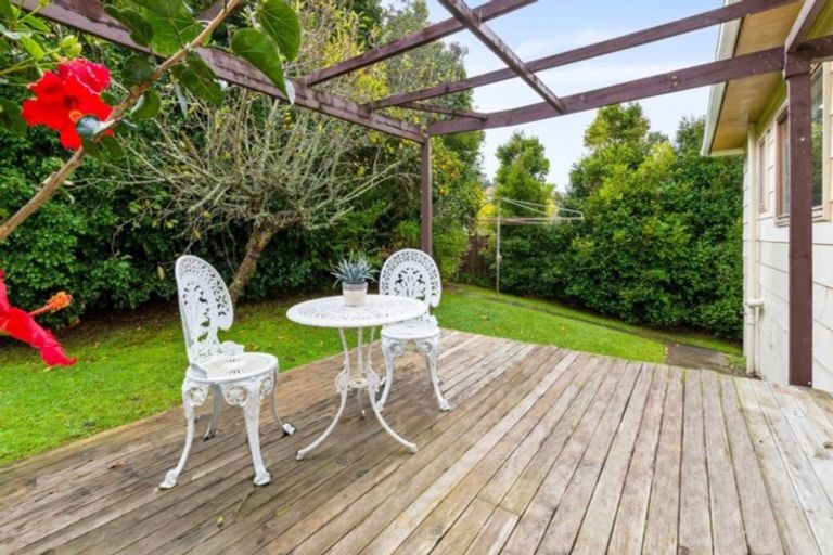 Photo of property in 17 Capricorn Place, Browns Bay, Auckland, 0630