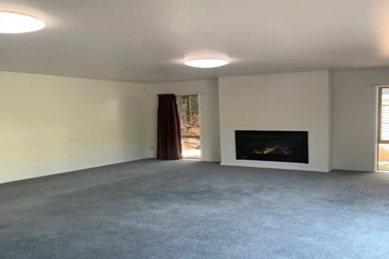 Photo of property in 29 Straven Road, Riccarton, Christchurch, 8011