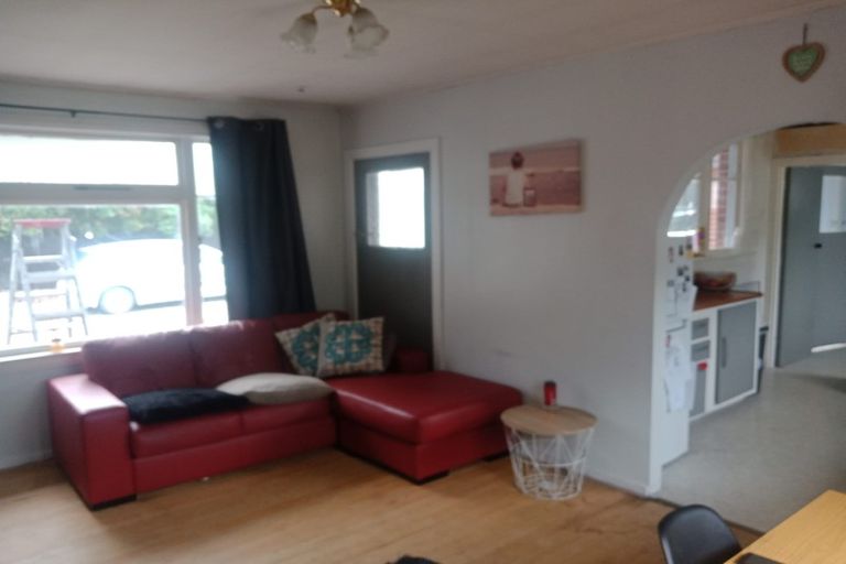 Photo of property in 10 Lennox Street, Winchester, 7985