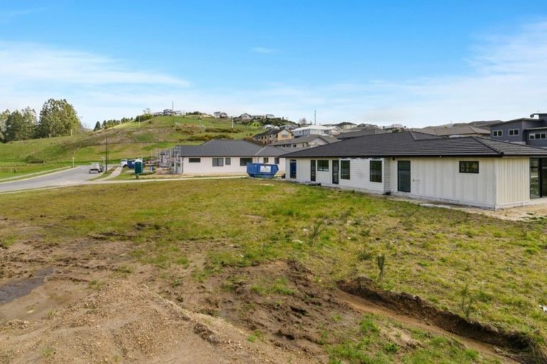 Photo of property in 12 Erlam Place, Matipo Heights, Rotorua, 3015