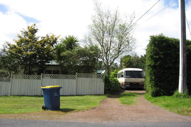 Photo of property in 2/35 Riverlea Road, Whenuapai, Auckland, 0618