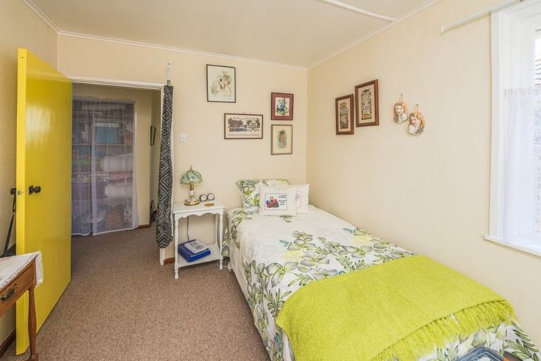 Photo of property in 43 Harper Street, Gonville, Whanganui, 4501