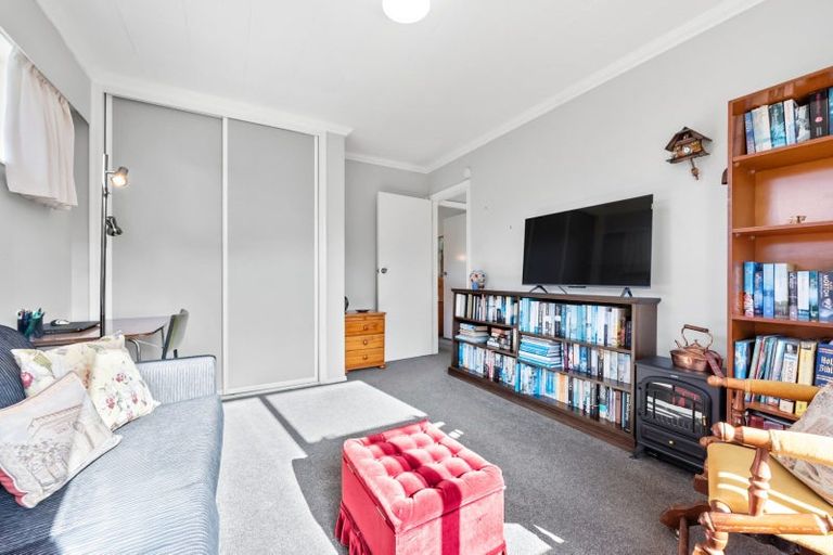Photo of property in 4/231 Waterloo Road, Hutt Central, Lower Hutt, 5011