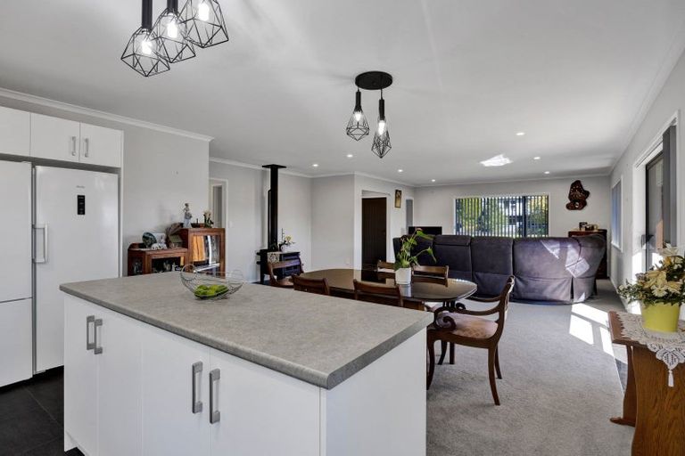 Photo of property in 50 Oberon Street, Stratford, 4332