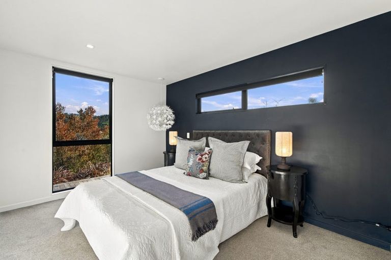 Photo of property in 5 Jahan Lane, Cashmere, Christchurch, 8022