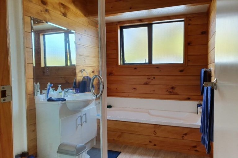 Photo of property in 34 Oxford Street, Taylorville, Greymouth, 7805