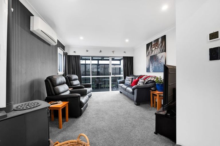 Photo of property in 32 Collins Street, Hawera, 4610