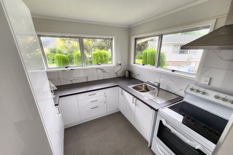 Photo of property in 7 Sheralee Place, Red Hill, Papakura, 2110