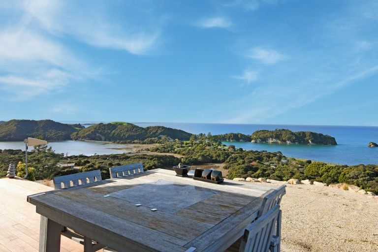 Photo of property in 51 Wharariki Road, Puponga, Collingwood, 7073