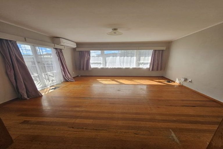 Photo of property in 32 Brentford Place, Manurewa, Auckland, 2102