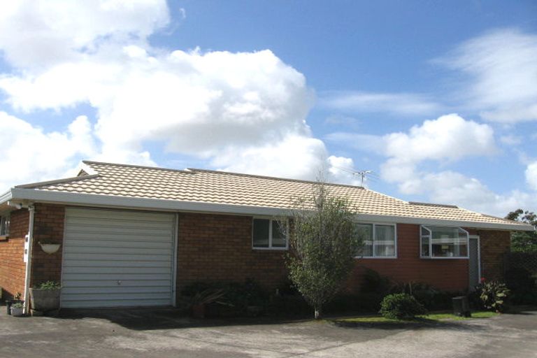 Photo of property in 110f Metcalfe Road, Ranui, Auckland, 0612