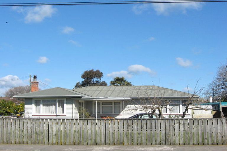 Photo of property in 9 Bibby Street, Waipawa, 4210