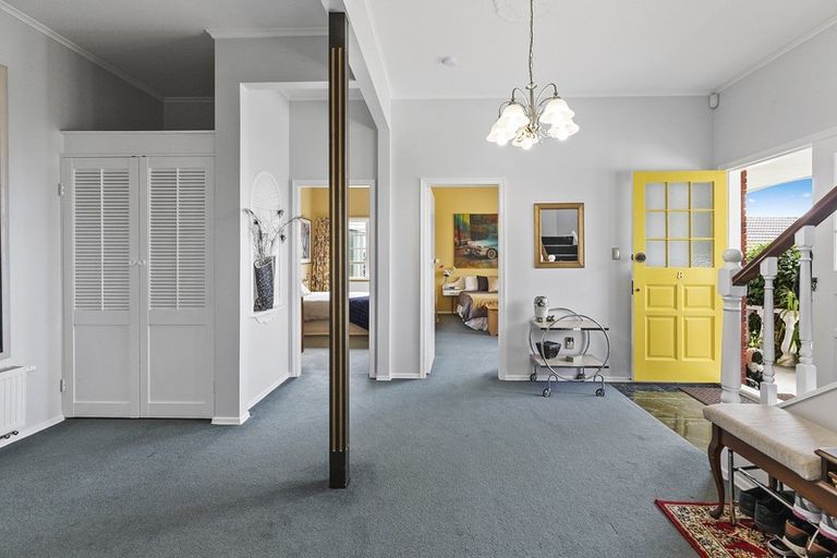 Photo of property in 8 Lethenty Way, Karori, Wellington, 6012