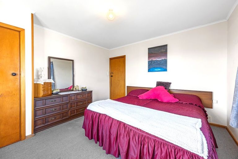 Photo of property in 5 Mattingley Street, Aranui, Christchurch, 8061
