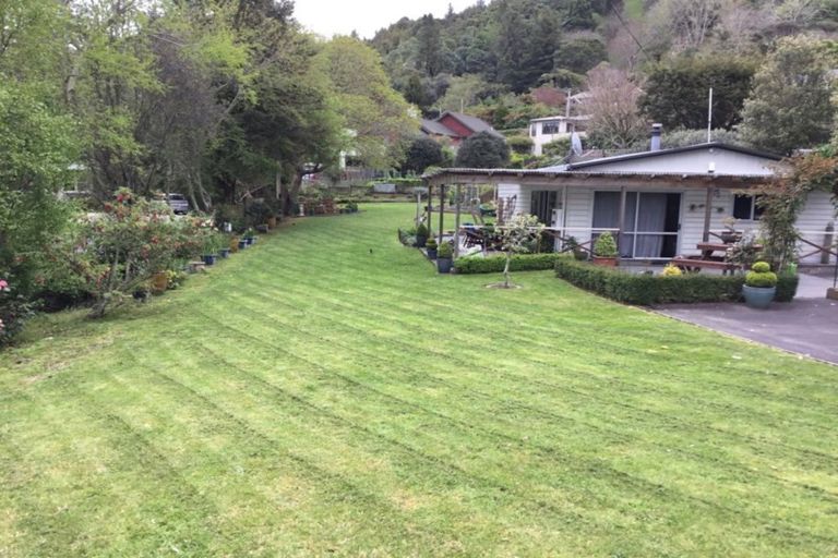Photo of property in 8 Summit Road, Lake Okareka, Rotorua, 3076