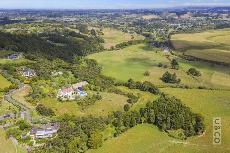 Photo of property in 93 Taylor Road, Waimauku, 0882