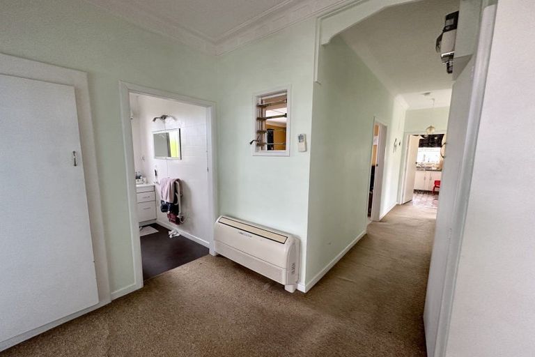 Photo of property in 66 Willis Street, Grasmere, Invercargill, 9810