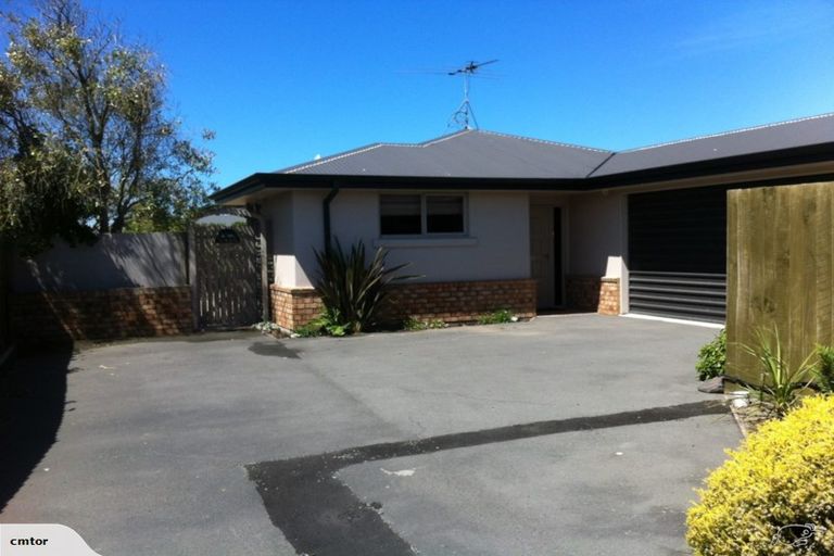 Photo of property in 183 Estuary Road, South New Brighton, Christchurch, 8062
