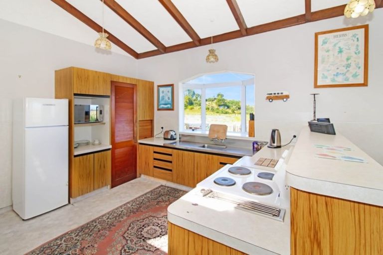 Photo of property in 5 Pungarehu Road, Pungarehu, Opunake, 4685