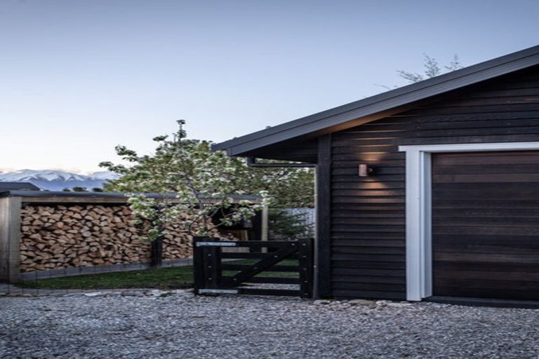 Photo of property in 21 Terranova Place, Wanaka, 9305