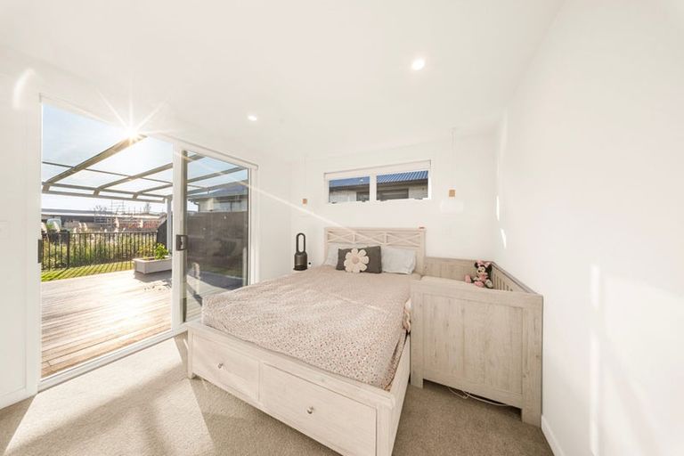Photo of property in 23 Tangaroa Place, Poike, Tauranga, 3112