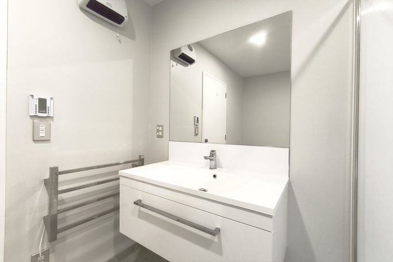 Photo of property in 56 Bamber Crescent, Halswell, Christchurch, 8025