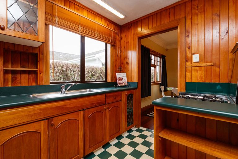 Photo of property in 31 Havill Street, Takaro, Palmerston North, 4410