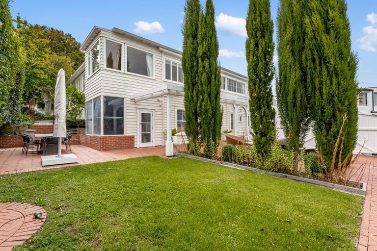 Photo of property in 65 Marine Parade, Herne Bay, Auckland, 1011