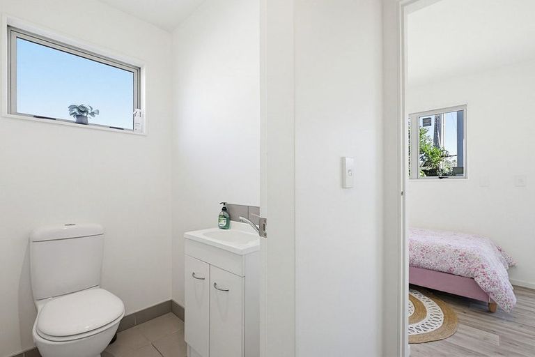 Photo of property in 22a Main Road, Titahi Bay, Porirua, 5022