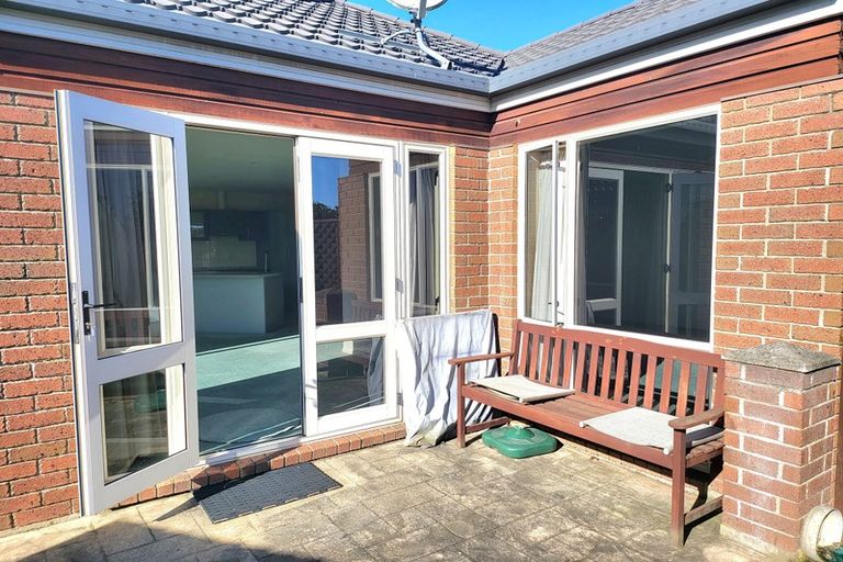 Photo of property in 11 Jadewynn Place, Halswell, Christchurch, 8025