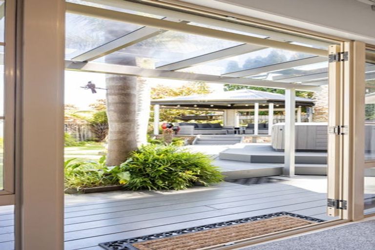 Photo of property in 62 Cairns Crescent, Rototuna, Hamilton, 3210