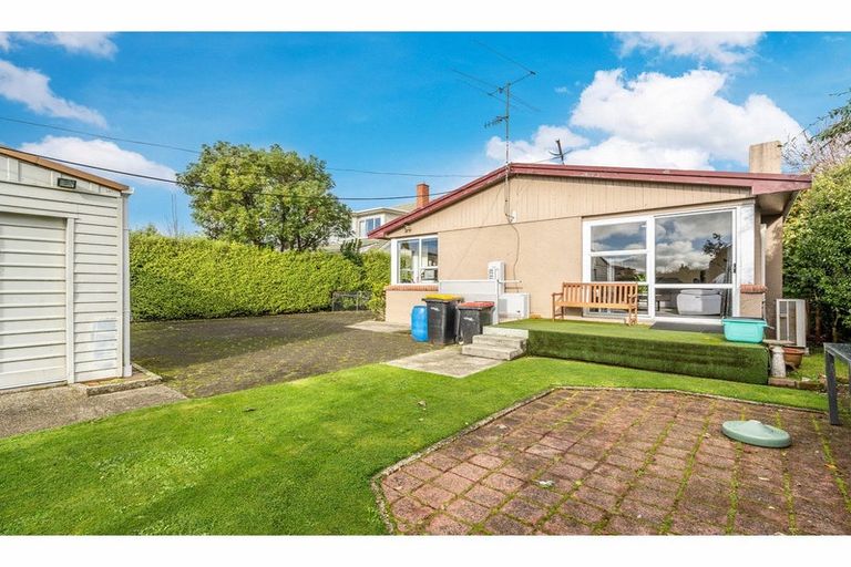 Photo of property in 330 Chelmsford Street, Waverley, Invercargill, 9810