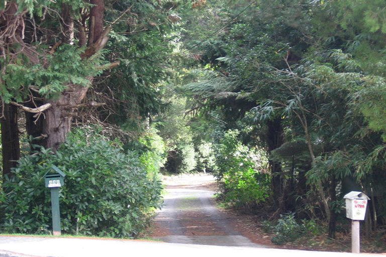 Photo of property in 480 Stokes Valley Road, Stokes Valley, Lower Hutt, 5019