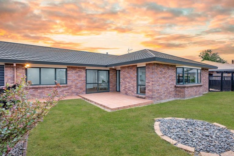 Photo of property in 48 Forth Crescent, Glenview, Hamilton, 3206