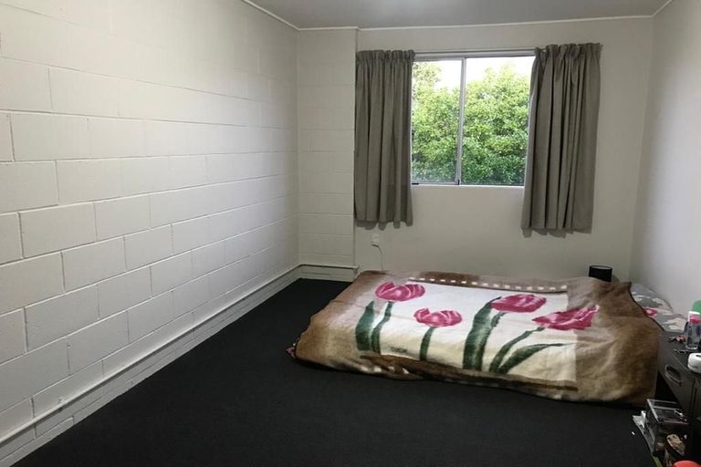 Photo of property in 7/19 Pirie Crescent, Moera, Lower Hutt, 5010