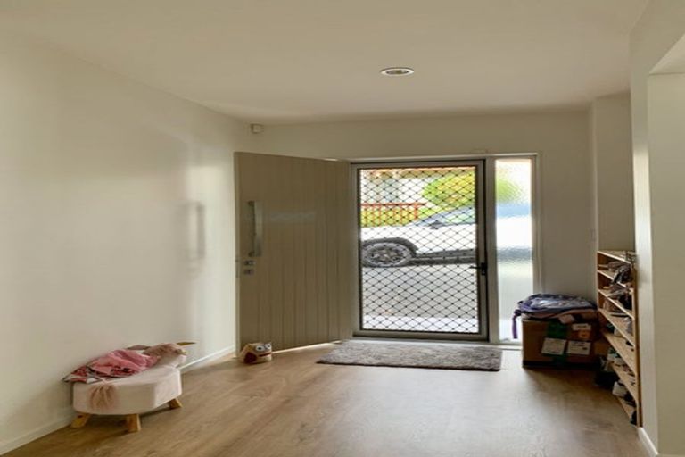 Photo of property in 119 Babich Road North, Ranui, Auckland, 0612