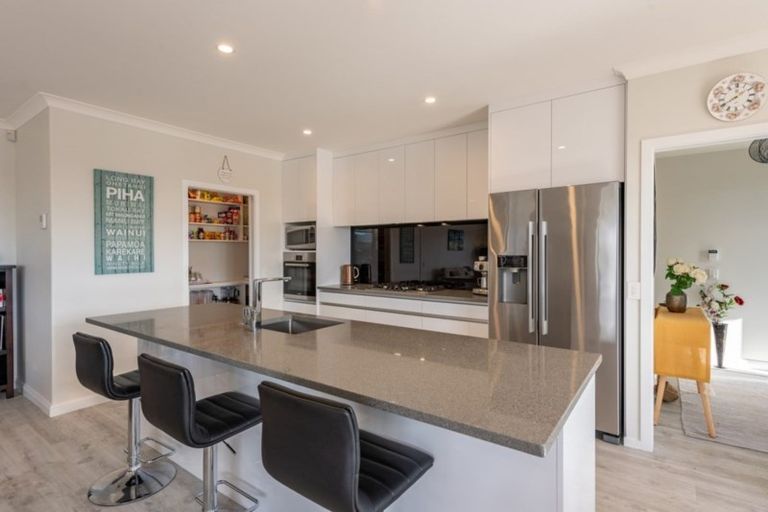 Photo of property in 6 Christow Court, Paraparaumu, 5032