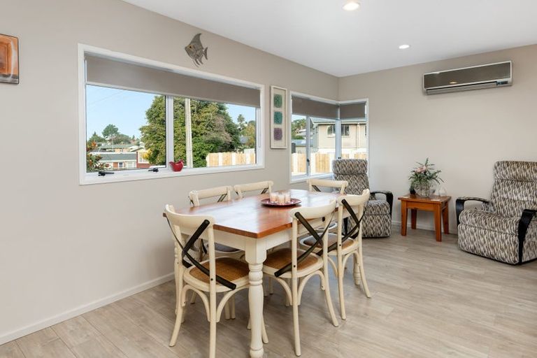 Photo of property in 1 Sharyn Place, Brookfield, Tauranga, 3110