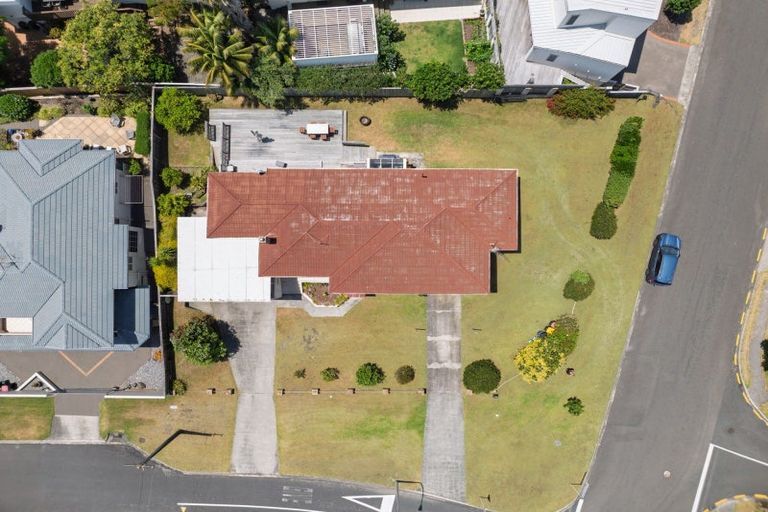 Photo of property in 35 Muricata Avenue, Mount Maunganui, 3116