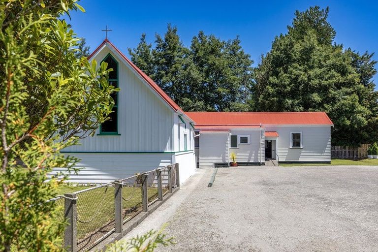 Photo of property in Te Rehunga Church, 461 Kumeti Road, Dannevirke, 4972