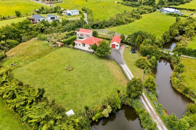 Photo of property in 1245 Upland Road, Egmont Village, Inglewood, 4386