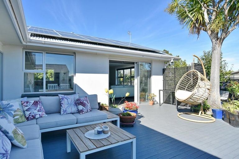 Photo of property in 44 Geddis Street, Rangiora, 7400