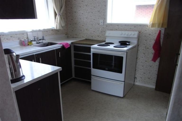 Photo of property in 75a Albert Street, Palmerston North, 4414