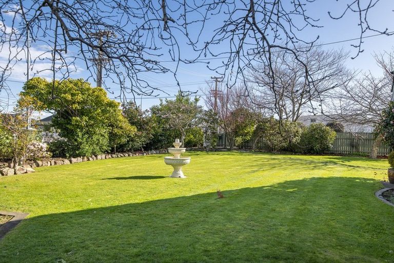 Photo of property in 58 Queen Street West, Levin, 5510