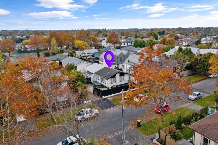 Photo of property in 1/27 Oxley Avenue, St Albans, Christchurch, 8014