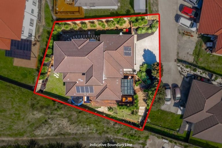 Photo of property in 121 Keri Vista Rise, Papakura, 2110