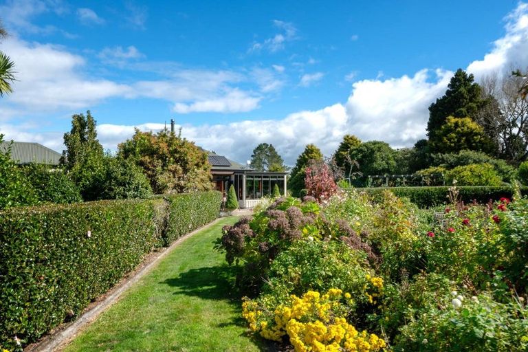 Photo of property in 37 Burwood Road, Tikitere, Rotorua, 3074