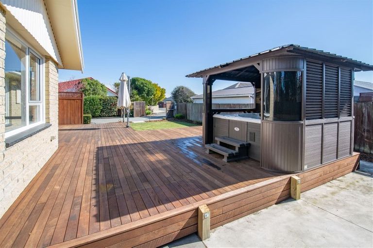 Photo of property in 159a Beach Road, North New Brighton, Christchurch, 8083